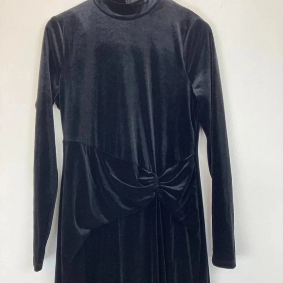 Halston Bell Long Sleeve Velvet Cocktail Dress Mock Neck Asymmetrical Hem - Picture 5 of 11